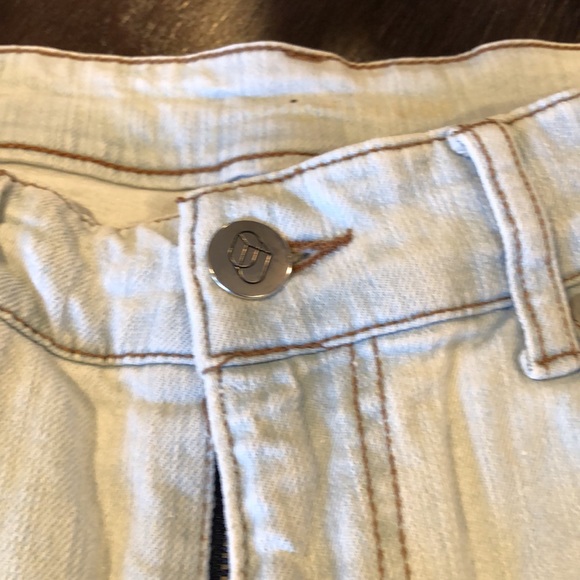 Original Use Distressed 👖 Jeans - Picture 4 of 13